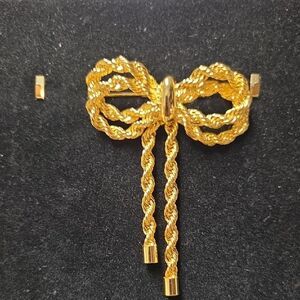 Twisted Vintage 80's Gold Bow Brooch